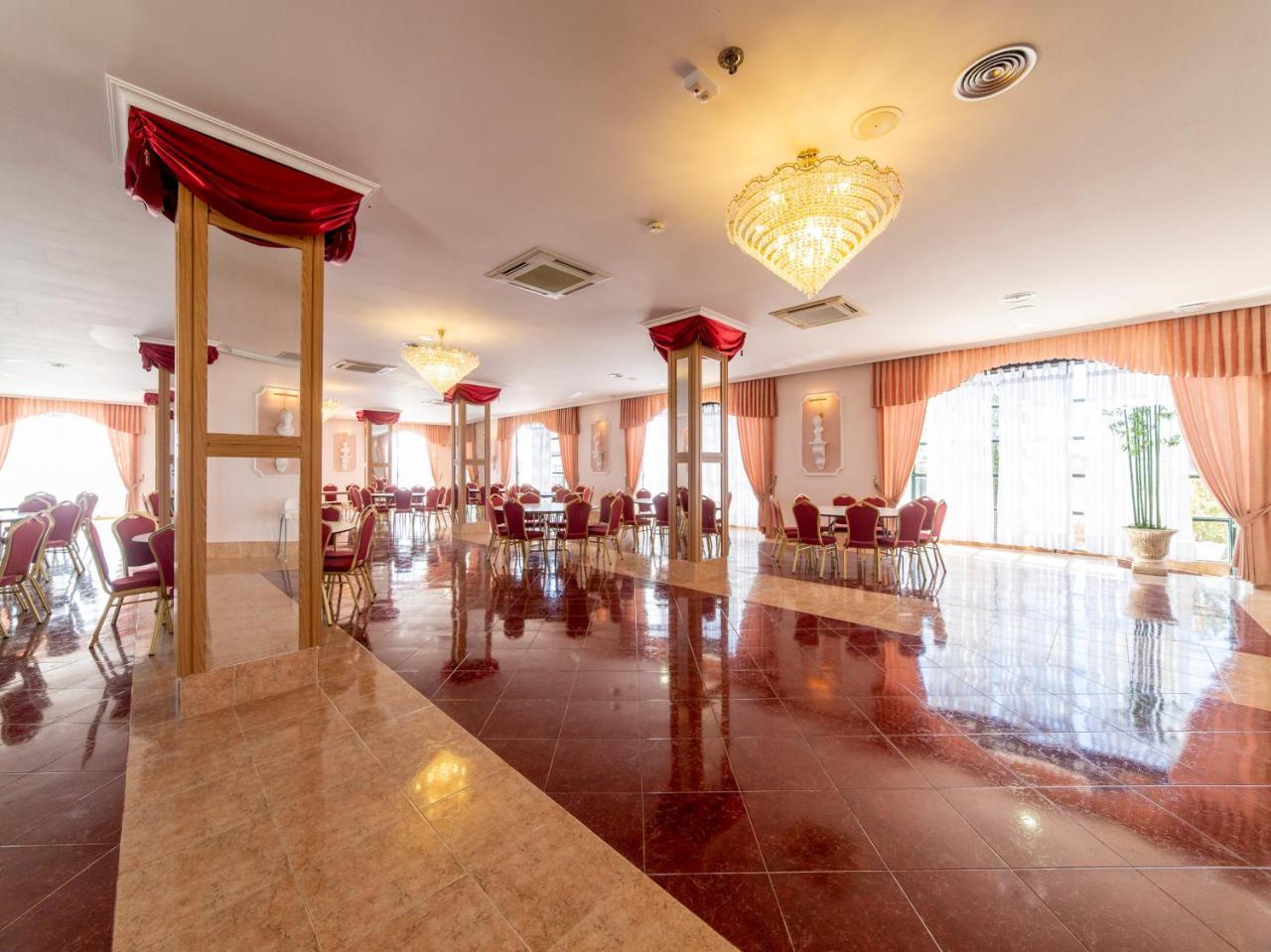 Hotel El Prado By Vivere Stays Carrascosa del Campo Kültér fotó