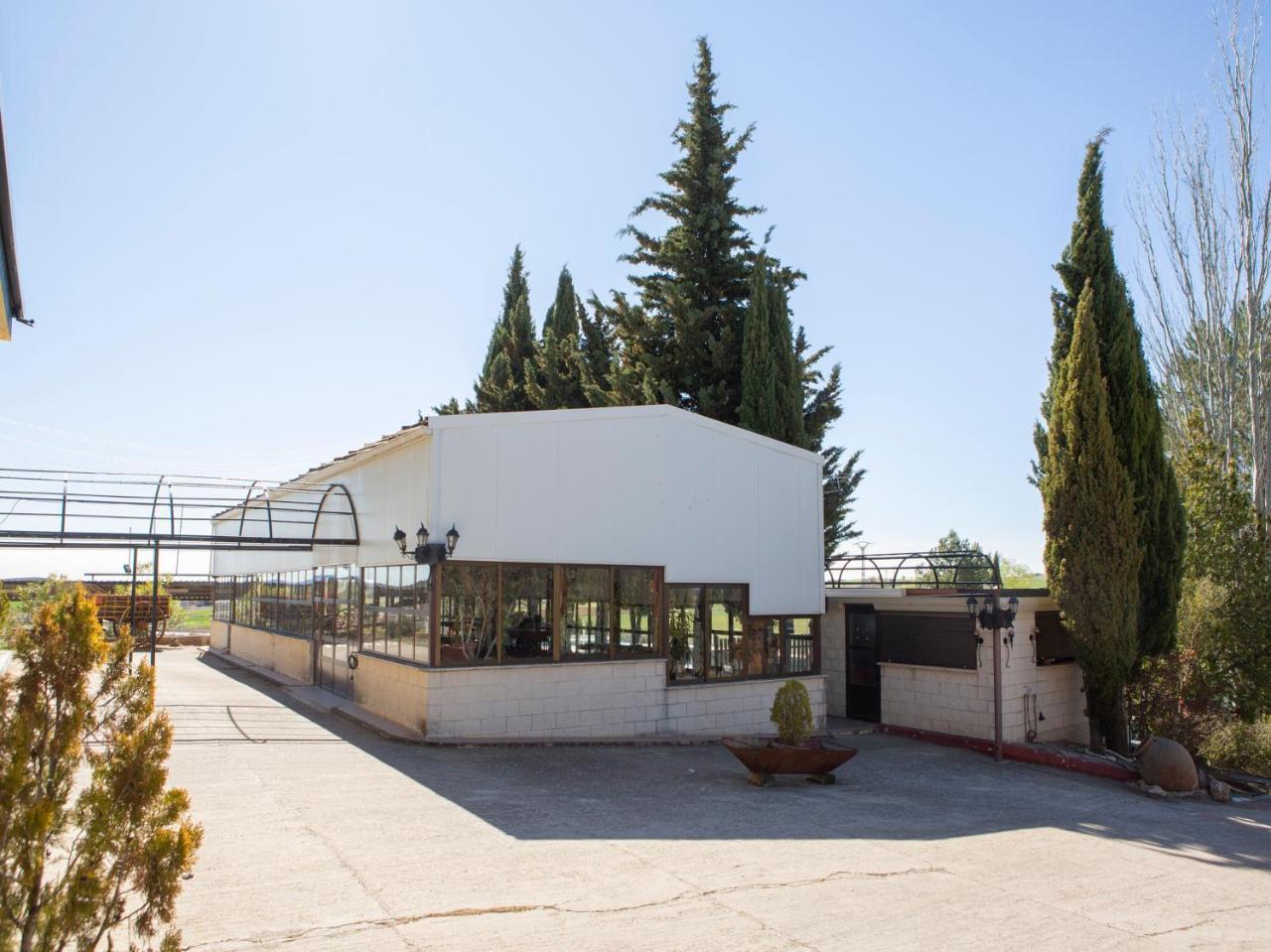 Hotel El Prado By Vivere Stays Carrascosa del Campo Kültér fotó