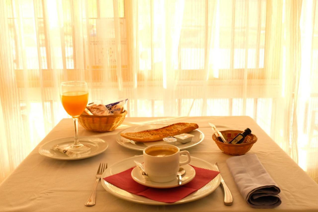 Hotel El Prado By Vivere Stays Carrascosa del Campo Kültér fotó
